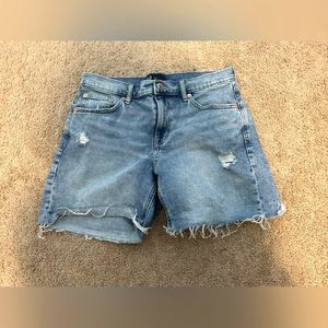 GAP Mom Jean Short Size Women's 8